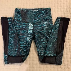 Leggings Small Under Armour Heatgear Compression